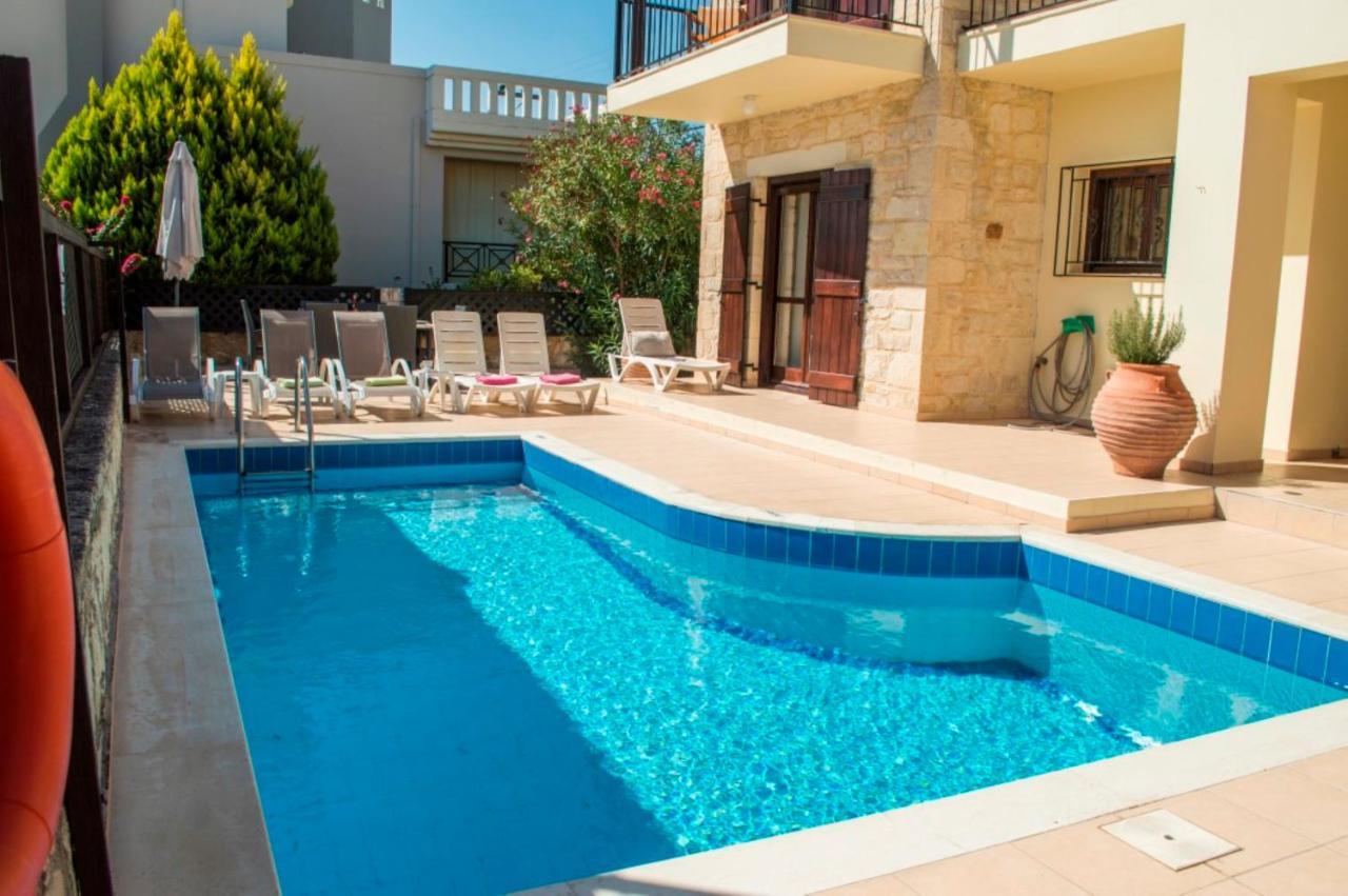 Villa Darmarohori Homeleader Extérieur photo