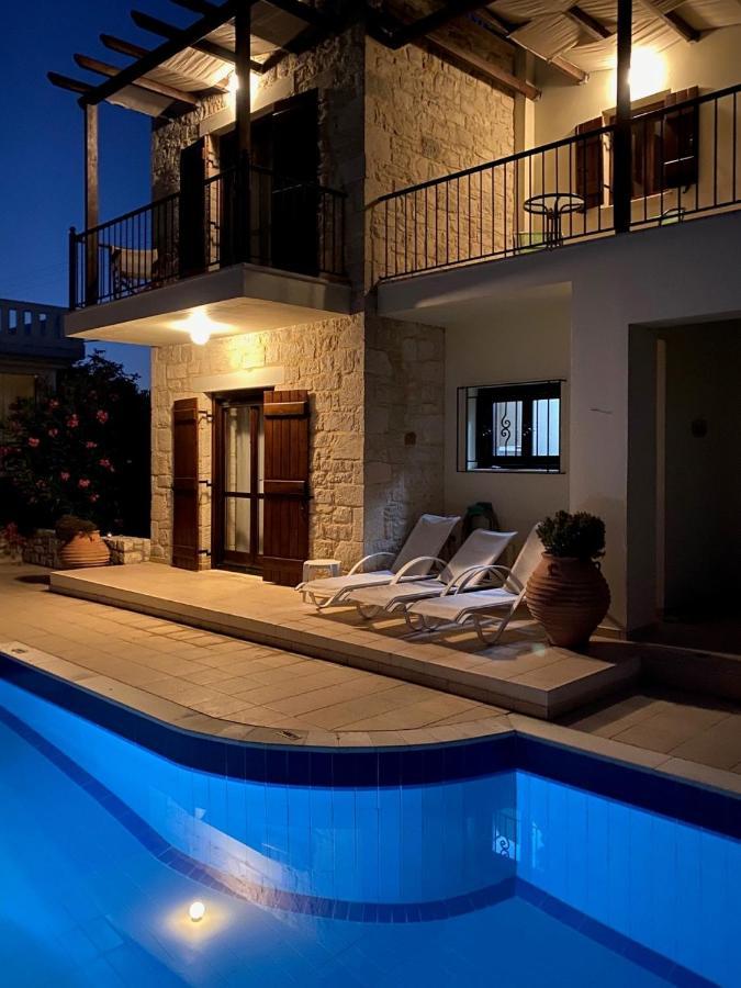 Villa Darmarohori Homeleader Extérieur photo